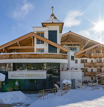 hotel-seiwald-kapellenweg-22-going-01-2020-haus-winter